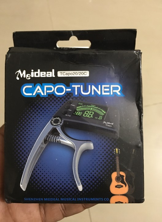 Capo-Tuner Capo-Tuner