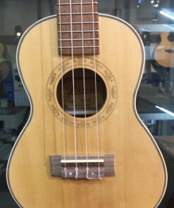 Listen Ukulele 24 inches