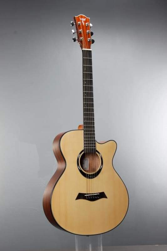 Listen L-720A Pure Acoustic Guitar Listen L-720A Pure Acoustic Guitar