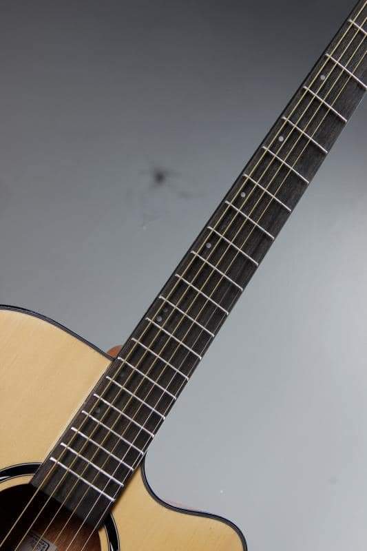 Listen L-720A Pure Acoustic Guitar Listen L-720A Pure Acoustic Guitar